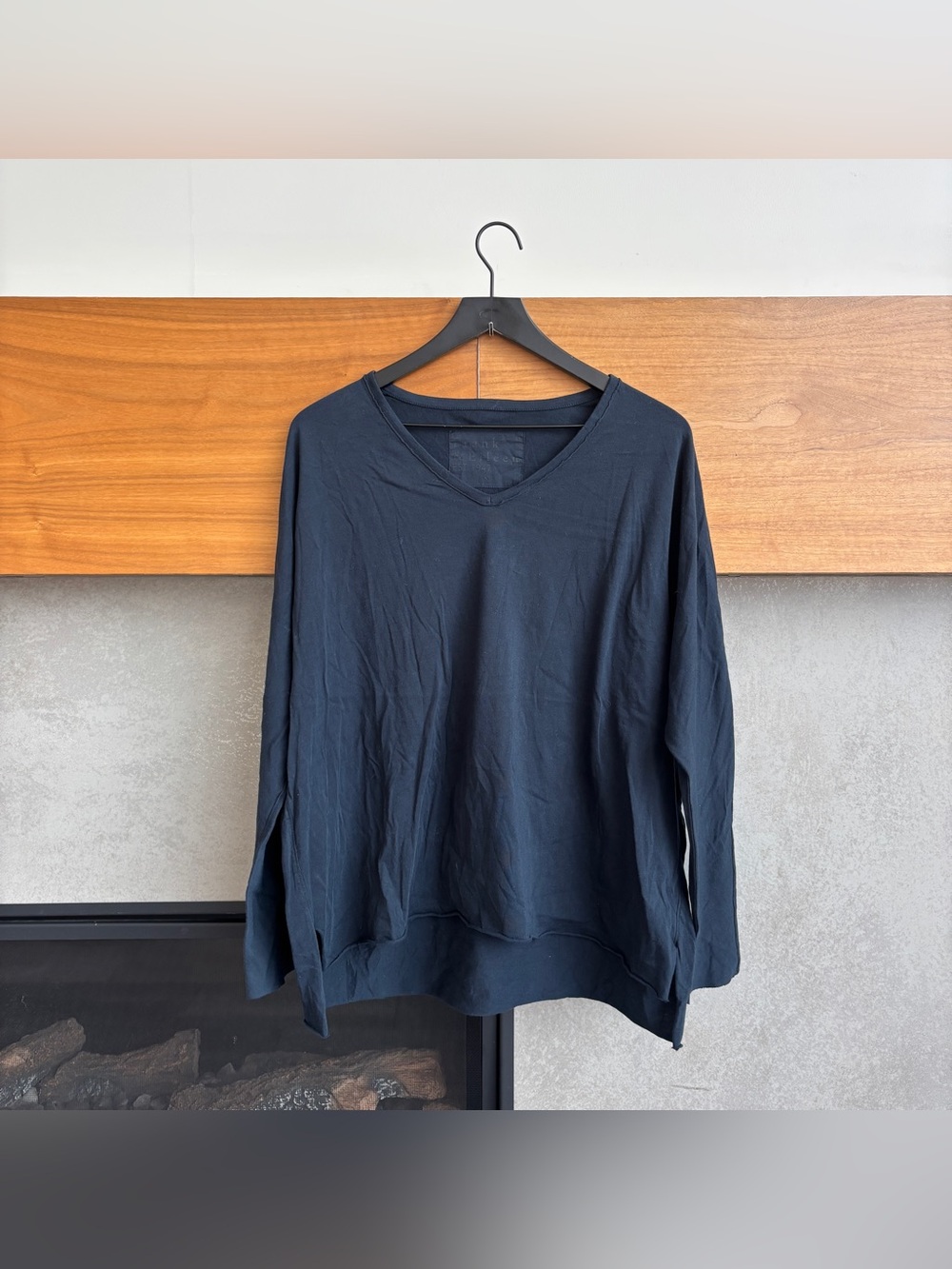 Frank & Eileen - Deep V Long Sleeve Tee, Size S